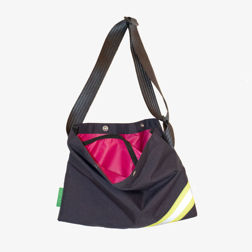 TANO WRKS Musette Navy/Cerise